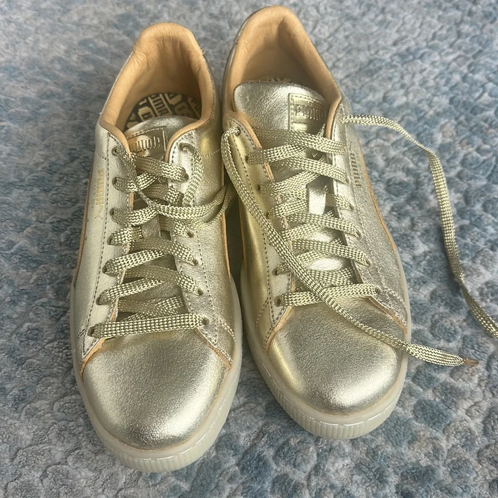 Puma Gold Metallic Sneakers Casual Lifestyle - Picture 2 of 6